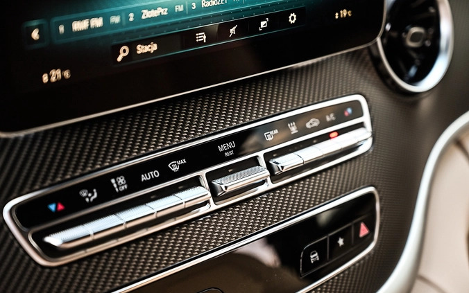 Mercedes-Benz Klasa V cena 626688 przebieg: 19000, rok produkcji 2023 z Luboń małe 781